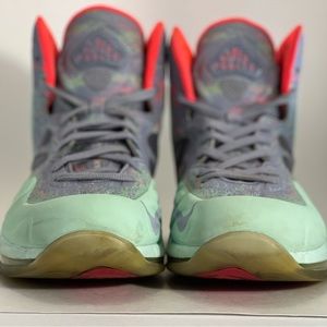 christmas hyperposite